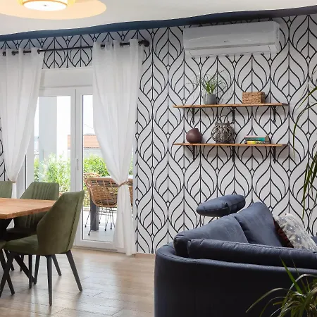 Peregrine Villa