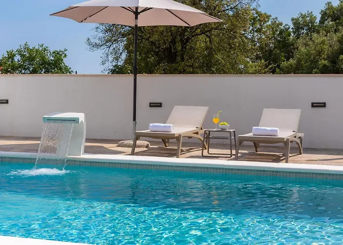 Villa Peregrine Pakostane